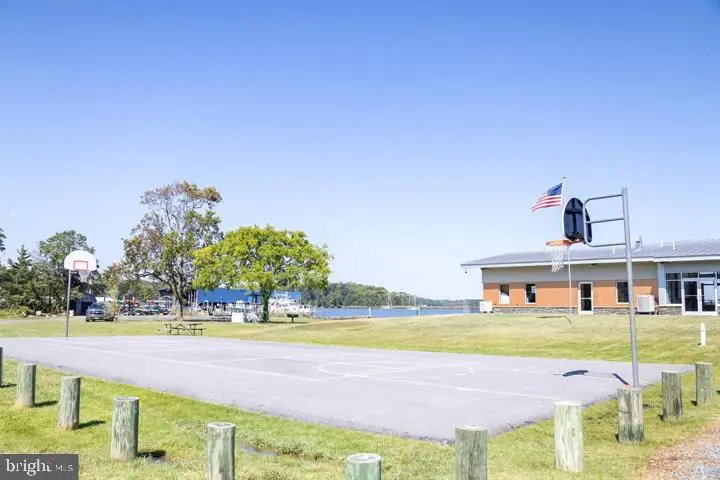 3714 3rd Ave, Edgewater, MD 21037 - #3