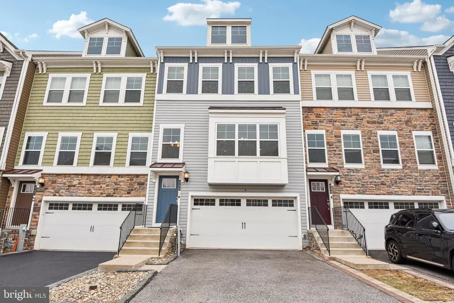 945 Thurston Ln, Glen Burnie, MD 21060 - #2