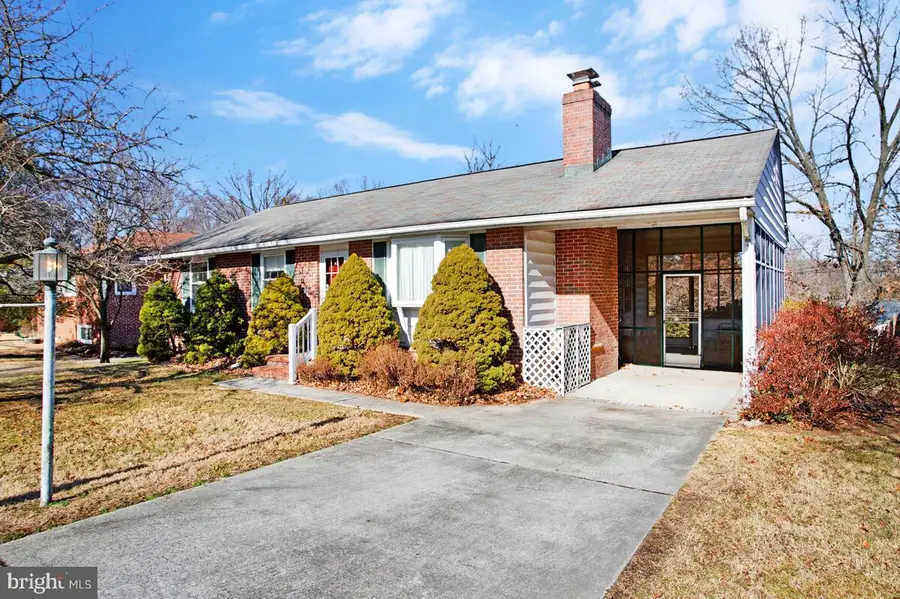 612 Fairmount Rd, Linthicum Heights, MD 21090 - #2