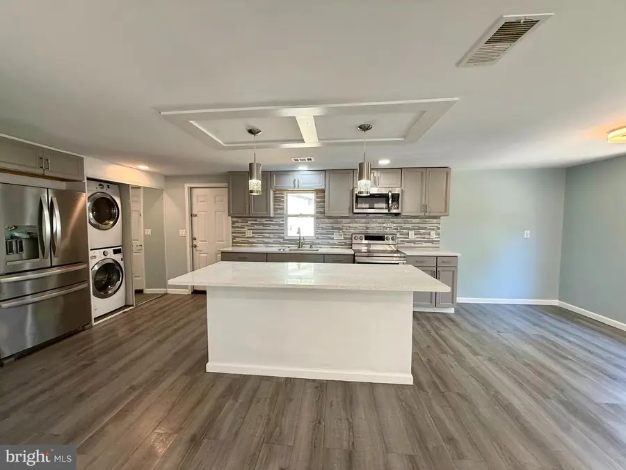 249 Jaguar Drive, Lothian, MD 20711 - #3