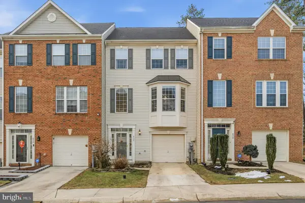 832 Patuxent Run Cir, ODENTON, MD 21113