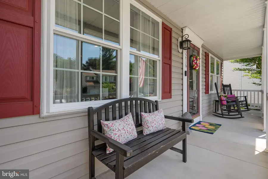 3216 Art Hall Ln, Pasadena, MD 21122 - #3