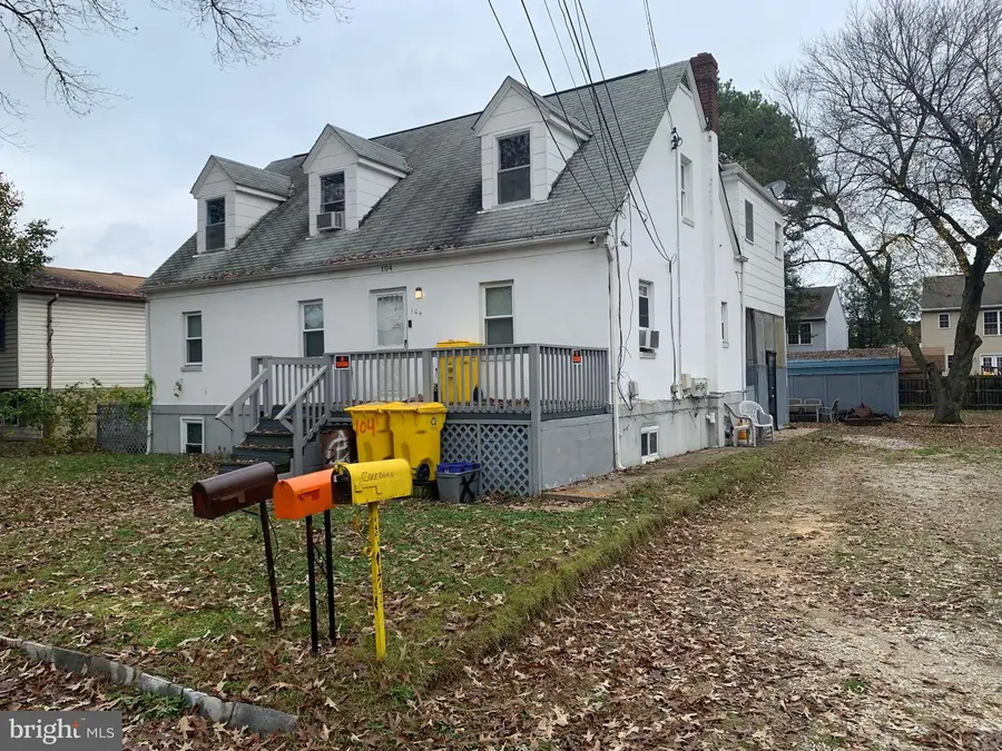104 Lincoln Ave, Glen Burnie, MD 21061 - #2