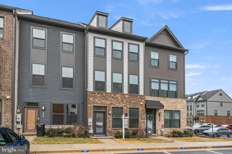 646 Lakemont Dr, Glen Burnie, MD 21060 - #3