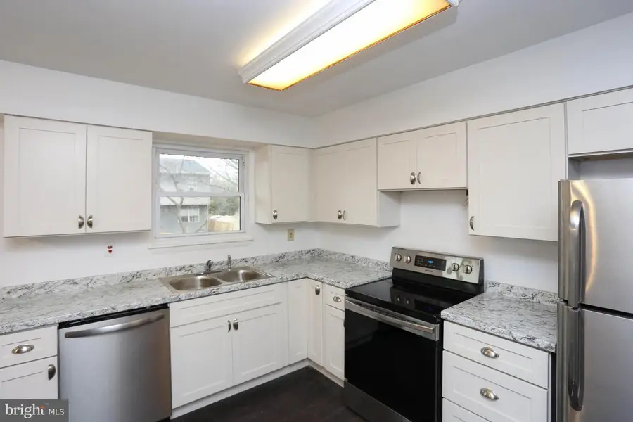 225 Pennsylvania Ave, Pasadena, MD 21122 - #3