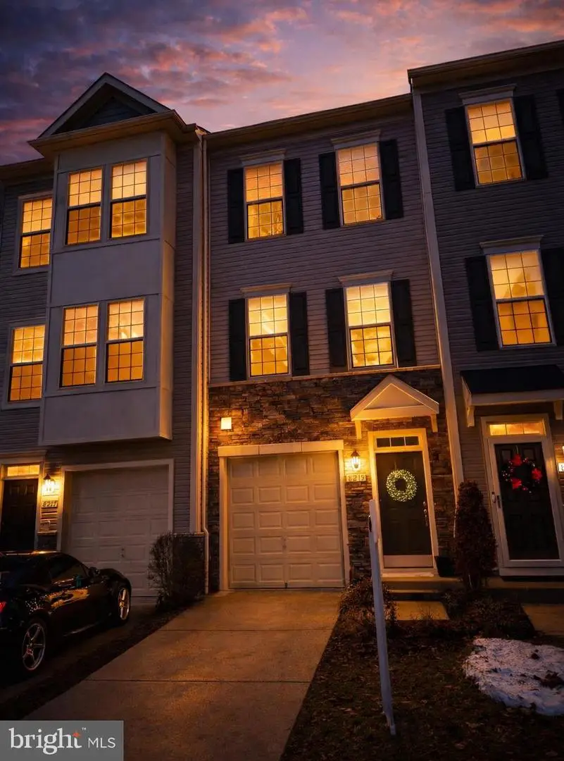 8219 Hollow Ct, Severn, MD 21144 - #3