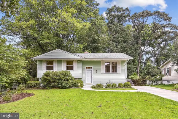 114 Howard Ave, ARNOLD, MD 21012