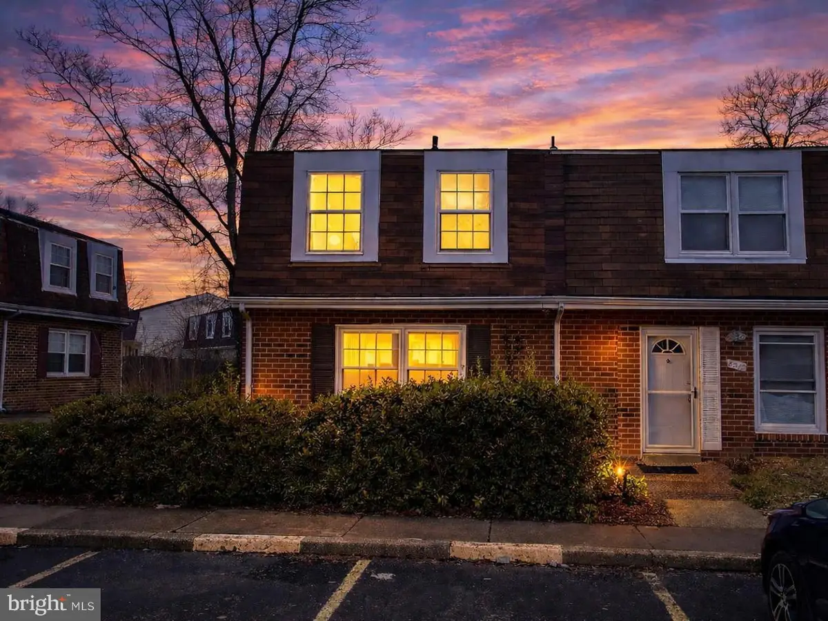 8519 Pioneer Dr, Severn, MD 21144 - #1