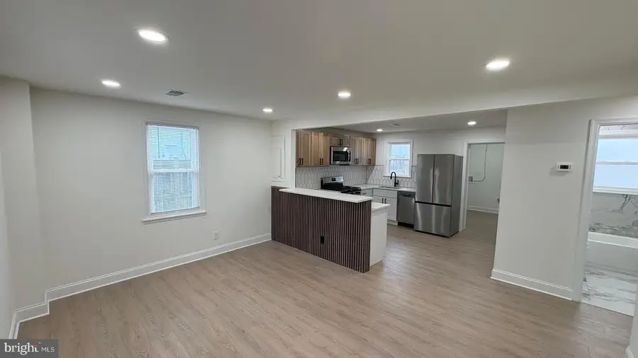 24 Main Ave Sw, Glen Burnie, MD 21061 - #2