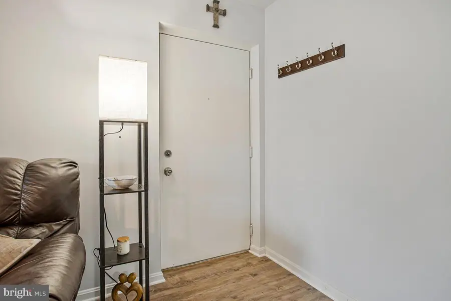 6803 White Water Way #101, Glen Burnie, MD 21060 - #3