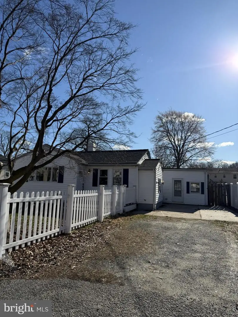 279 Magothy Beach Rd, Pasadena, MD 21122 - #2