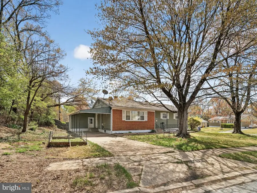 3397 Fountain Grn S, Laurel, MD 20724 - #2