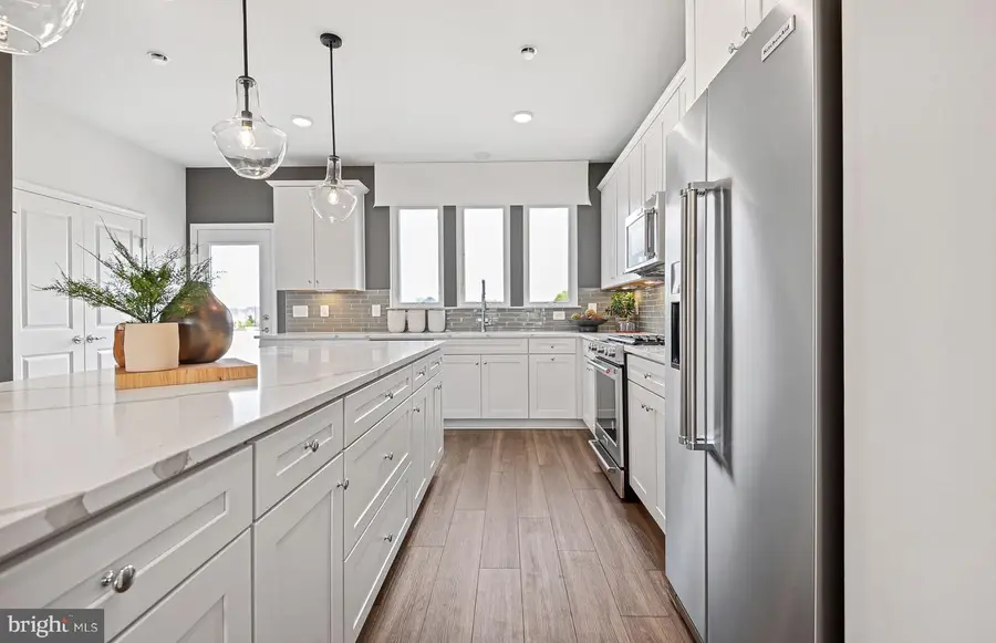 409 Waterleaf Dr, Laurel, MD 20724 - #2