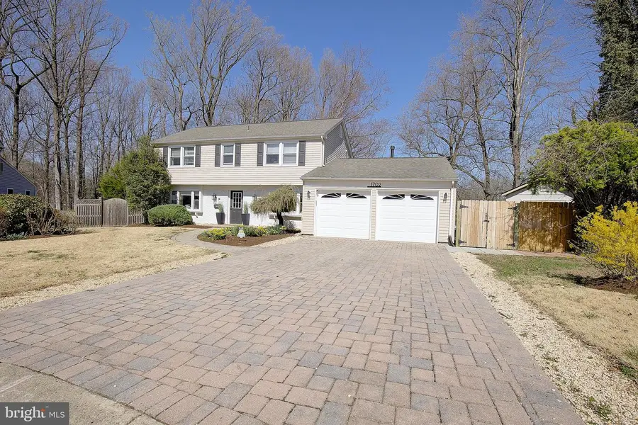 1702 Saxony Pl, Crofton, MD 21114 - #3