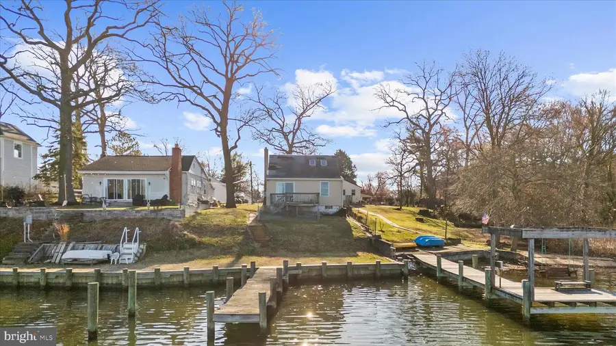 8108 Forest Glen Dr, Pasadena, MD 21122 - #2