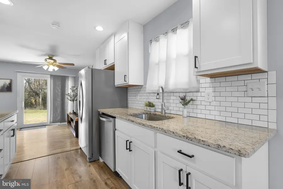 7963 Phirne Rd, Glen Burnie, MD 21061 - #3