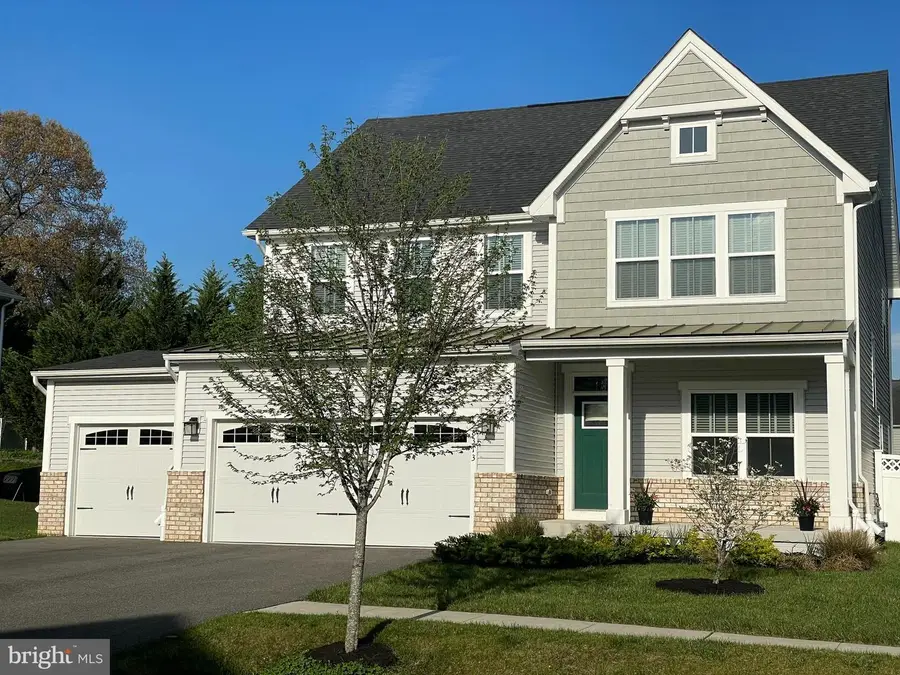 8313 Carrig Ct, Millersville, MD 21108 - #2