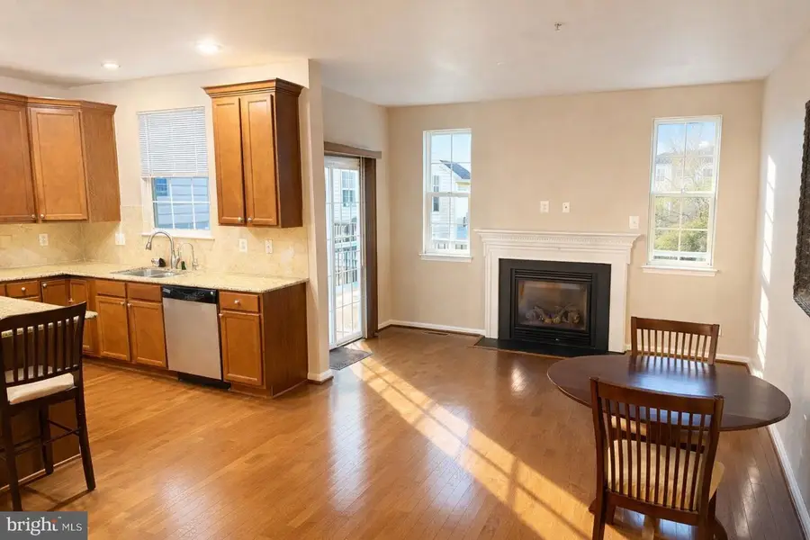 841 Oriole Ave, Glen Burnie, MD 21060 - #3