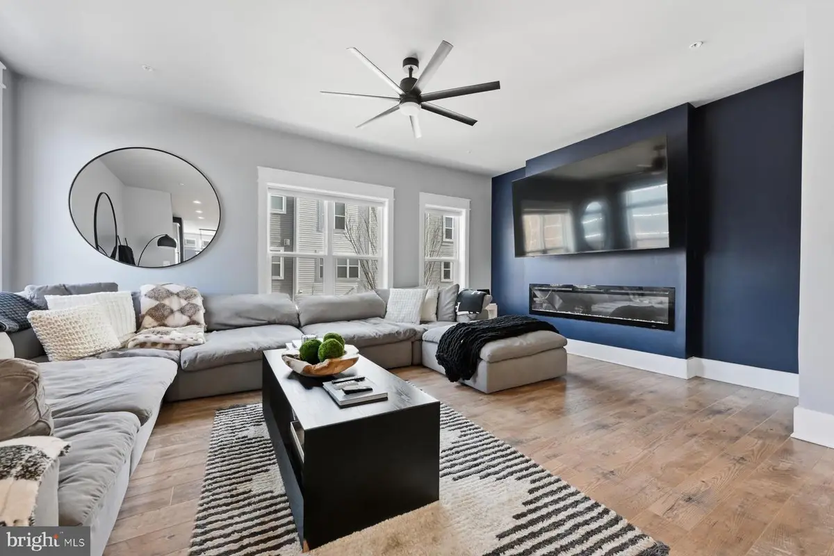 218 Wesley Brown Ln, Annapolis, MD 21401 - #1