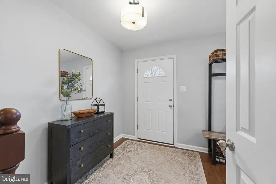 1671 Yorktown Ct, Crofton, MD 21114 - #2