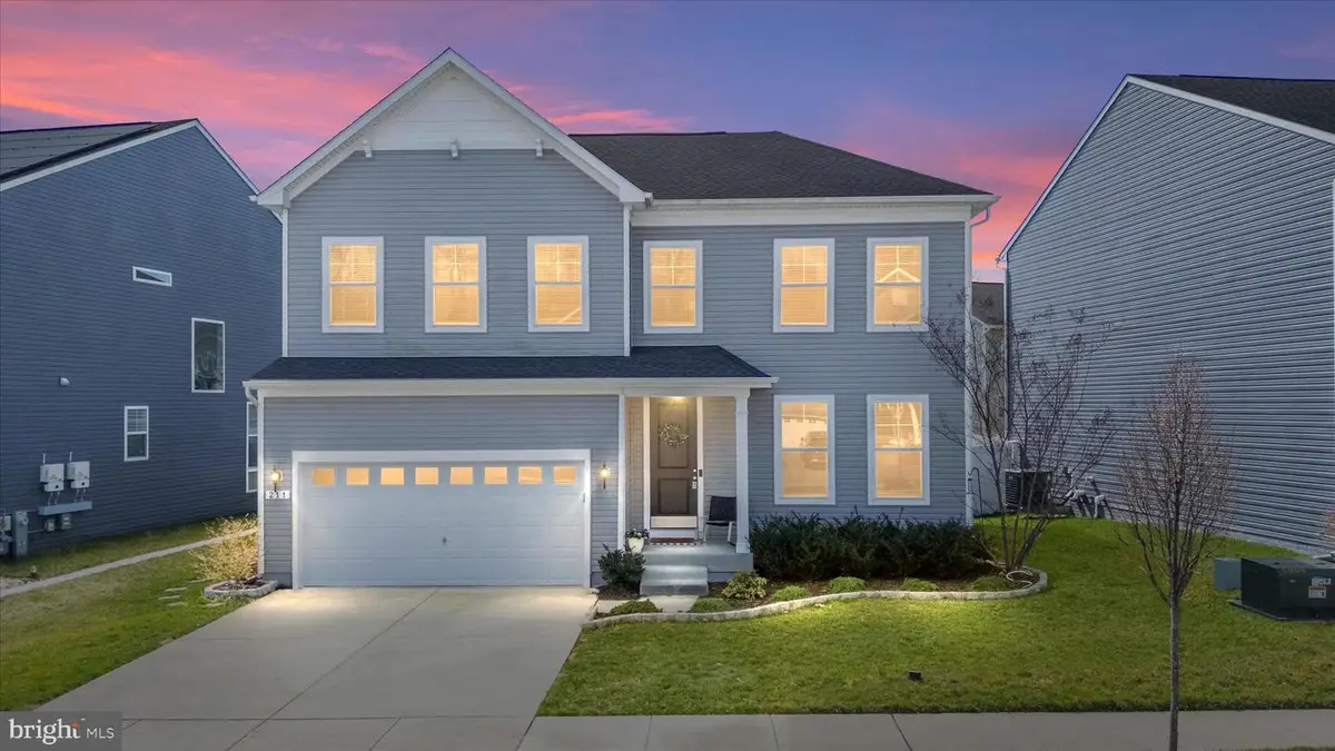 211 Harvest Blossom Rd, Millersville, MD 21108 - #1