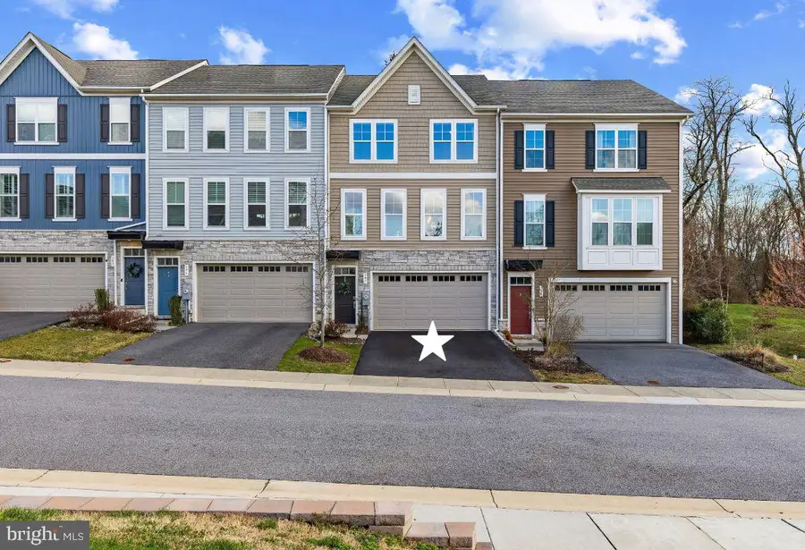 597 Cross Chase Dr, Millersville, MD 21108 - #2