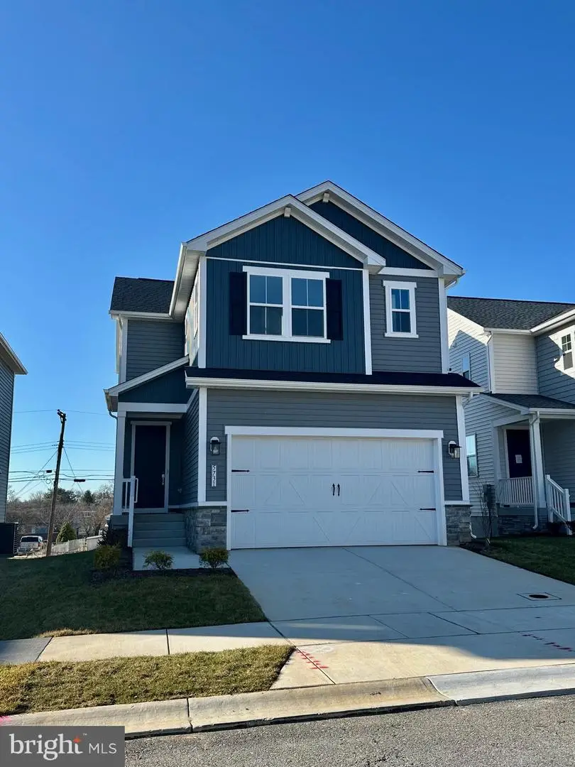 5731 Howard Dr, Glen Burnie, MD 21060 - #2