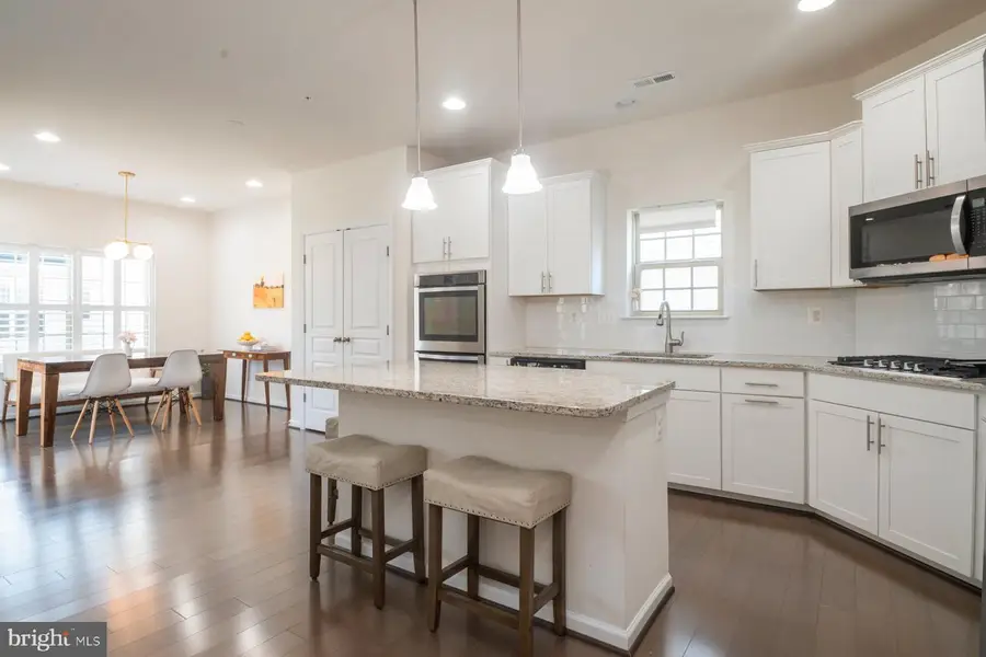 7605 Gigur Dr, Hanover, MD 21076 - #3