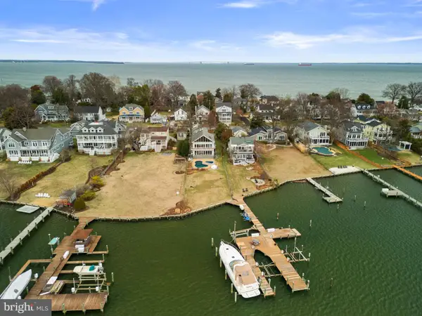 22 E Lake Dr, ANNAPOLIS, MD 21403