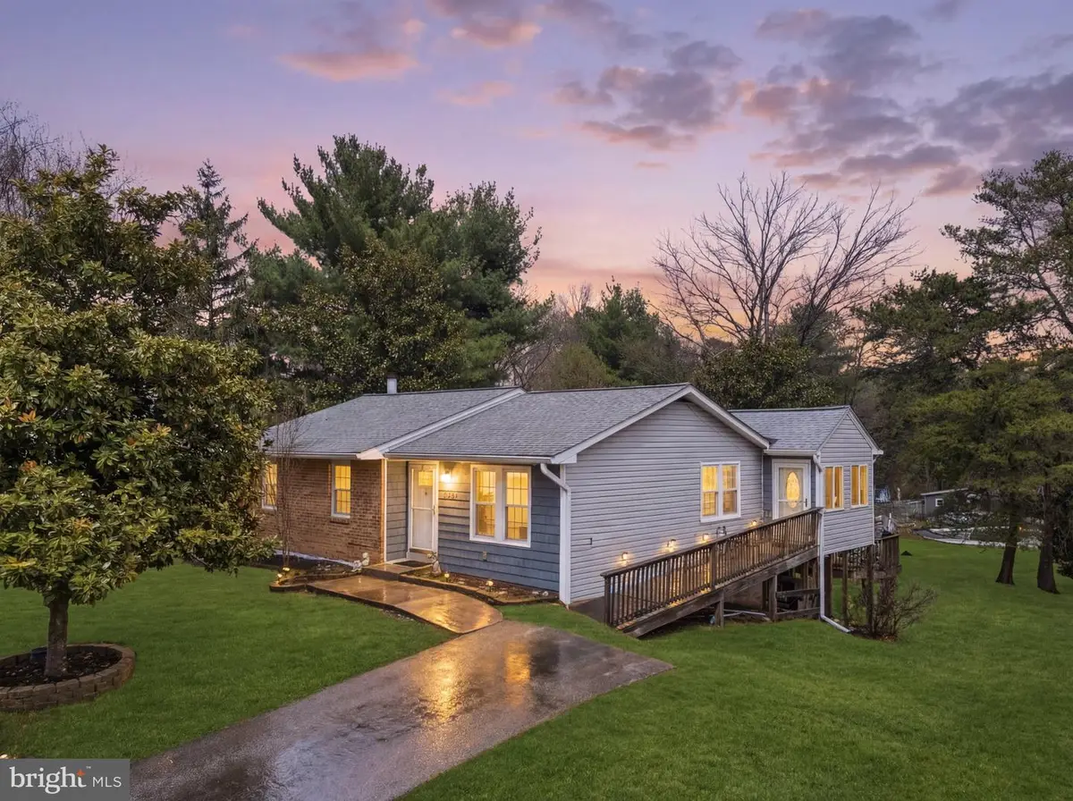 7845 Metacomet Rd, Hanover, MD 21076 - #1