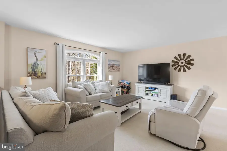 712 Petersburg Rd, Davidsonville, MD 21035 - #3