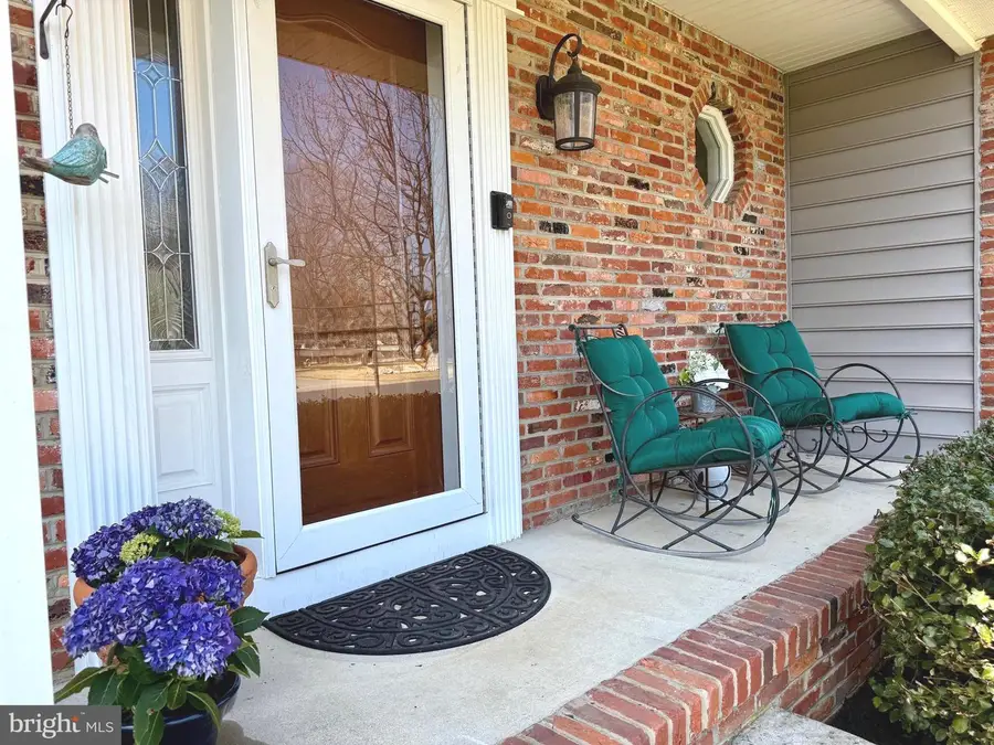 8329 Sail Ct, Pasadena, MD 21122 - #3