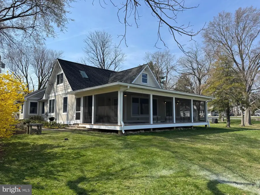 1268 Hayes Rd, Shady Side, MD 20764 - #2