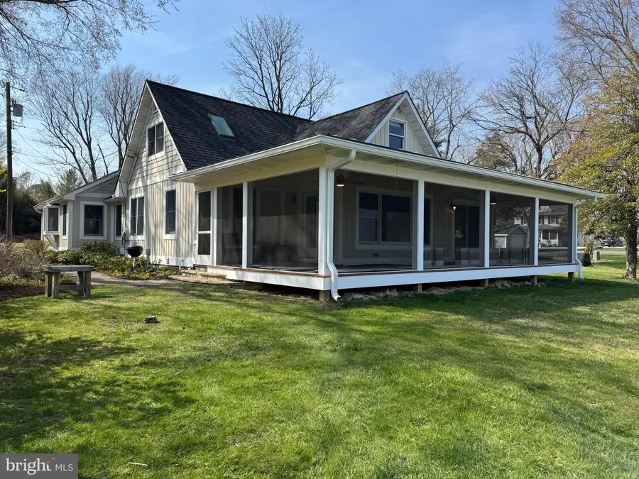 1268 Hayes Rd, Shady Side, MD 20764 - #3