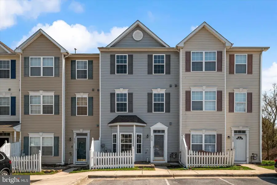 1725 Barnett Ct, Severn, MD 21144 - #3