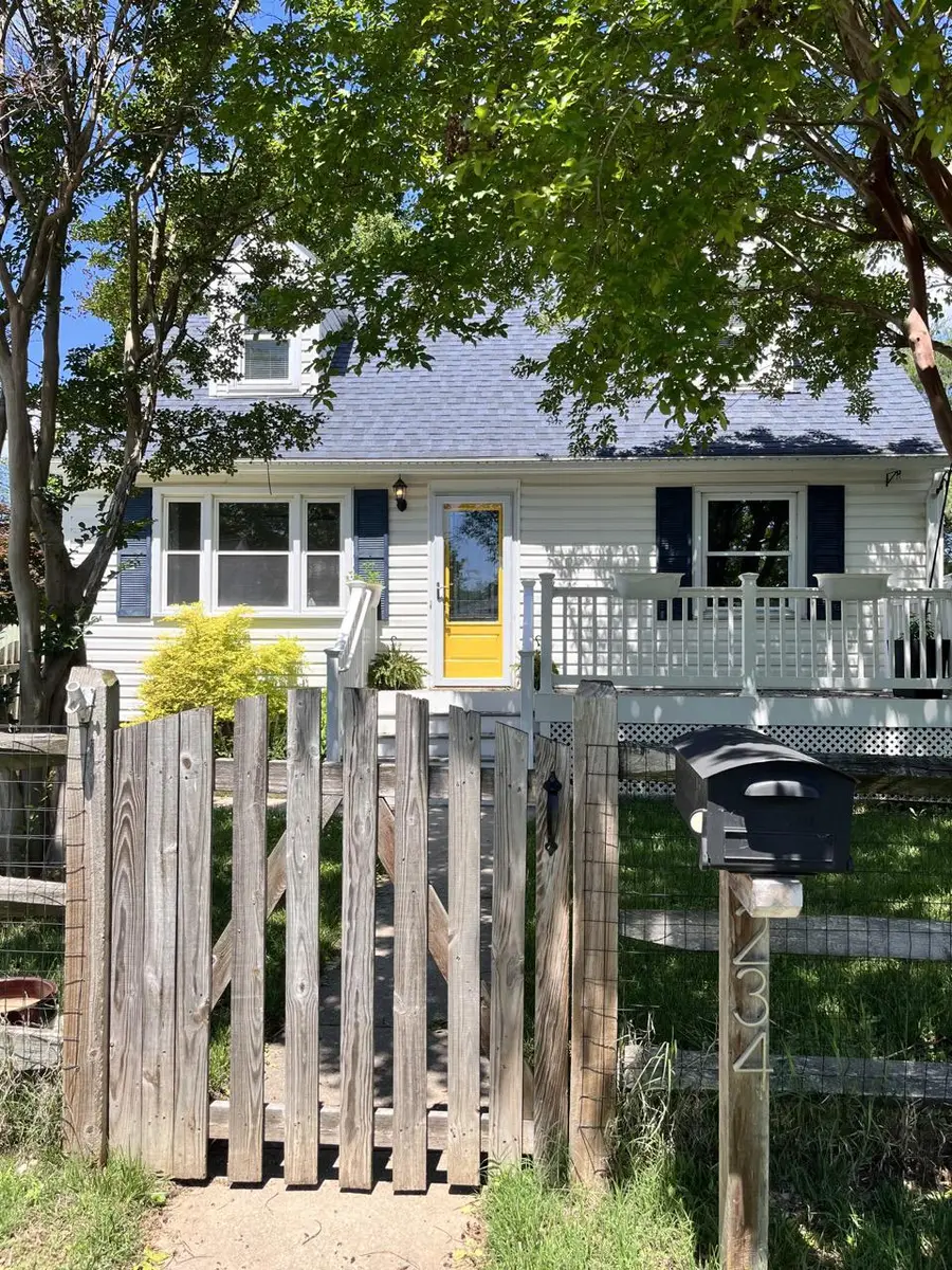 234 Meadow Rd, Pasadena, MD 21122 - #2