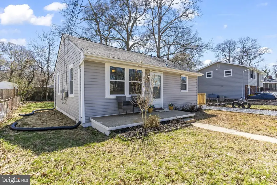 1923 Ridgeville Rd, Edgewater, MD 21037 - #2