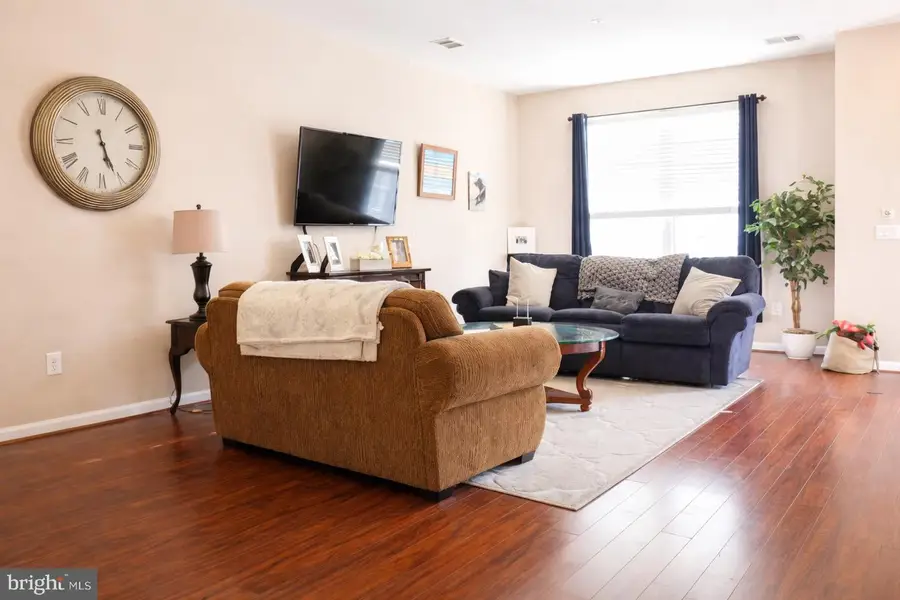 68 Harbour Heights Dr, Annapolis, MD 21401 - #3