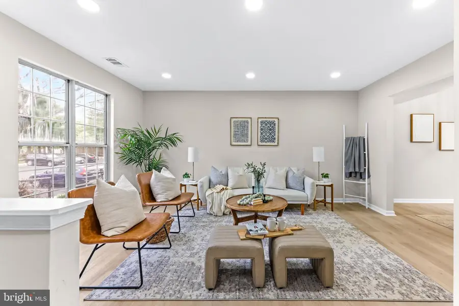 526 Bend Circle Rd, Glen Burnie, MD 21061 - #3