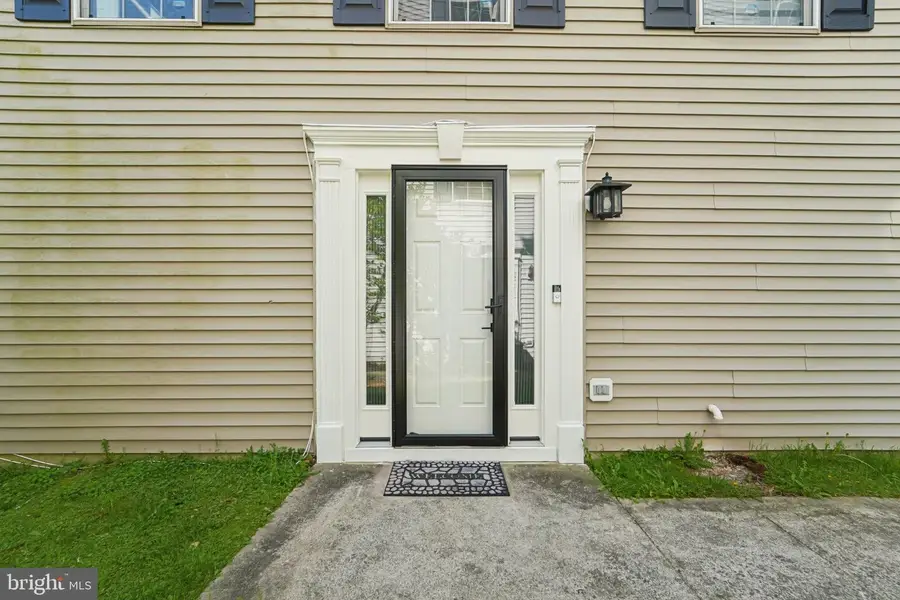 2715 Thornbrook Ct, Odenton, MD 21113 - #3