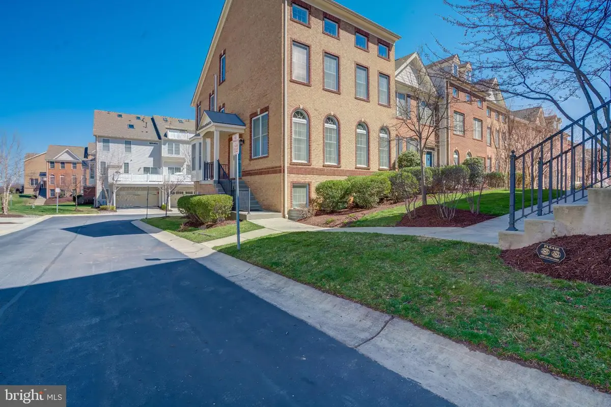 2517 Cherry Tree Rd, Hanover, MD 21076 - #1