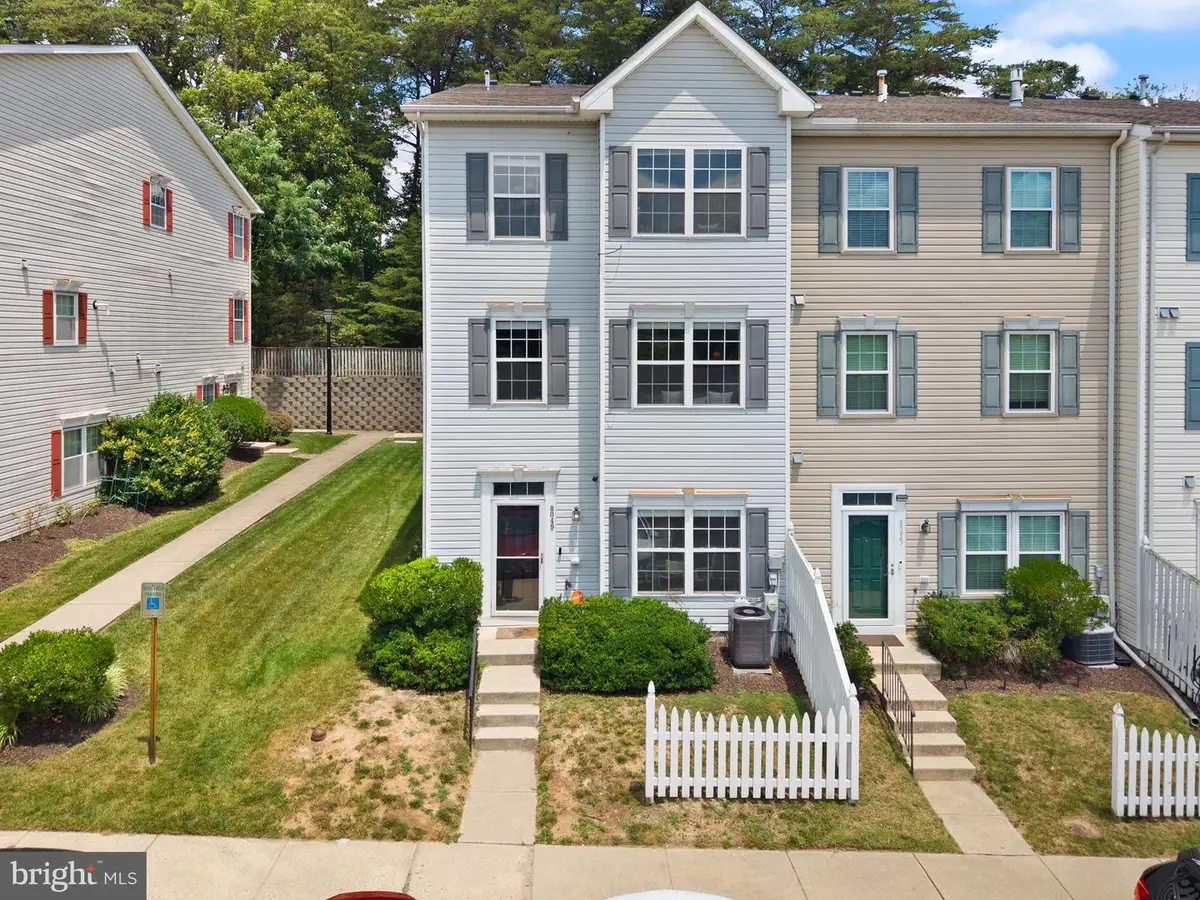 8049 Brookstone Ct, Severn, MD 21144 - #1
