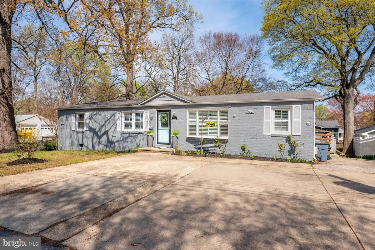 1713 Longwood Rd, Edgewater, MD 21037 - #1