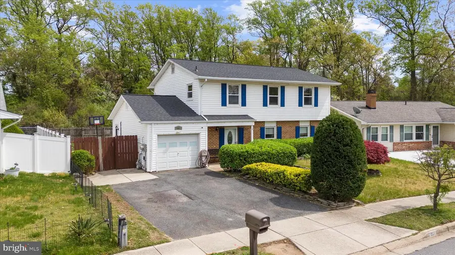 7901 Citadel Dr, Severn, MD 21144 - #3