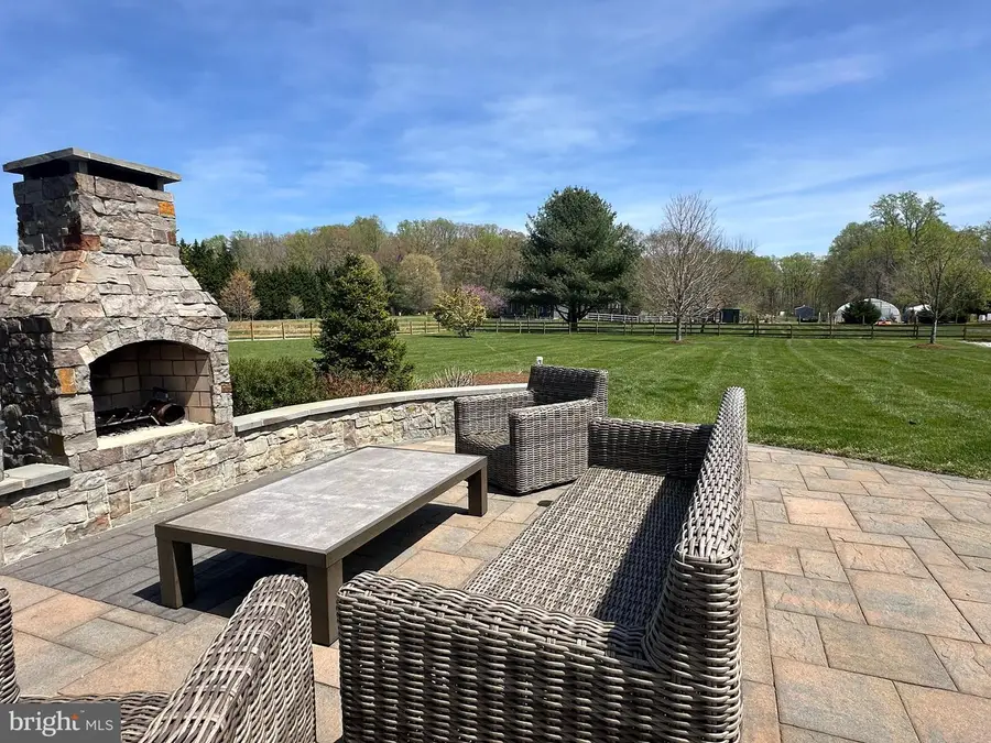 3229 Beards Point Rd, Davidsonville, MD 21035 - #2