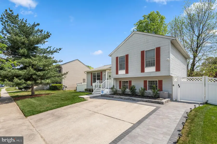 1315 Somerset Rd, Severn, MD 21144 - #3