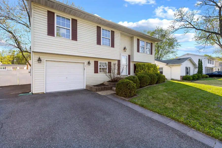 1019 Christmas Ln, Gambrills, MD 21054 - #2