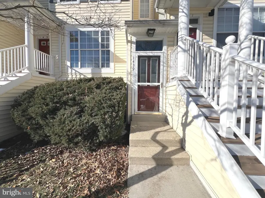 1439 Nestlewood Ct, Crofton, MD 21114 - #2