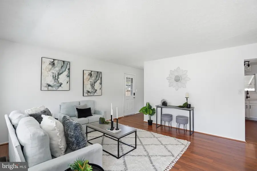 132 Janelin Ct, Glen Burnie, MD 21061 - #3