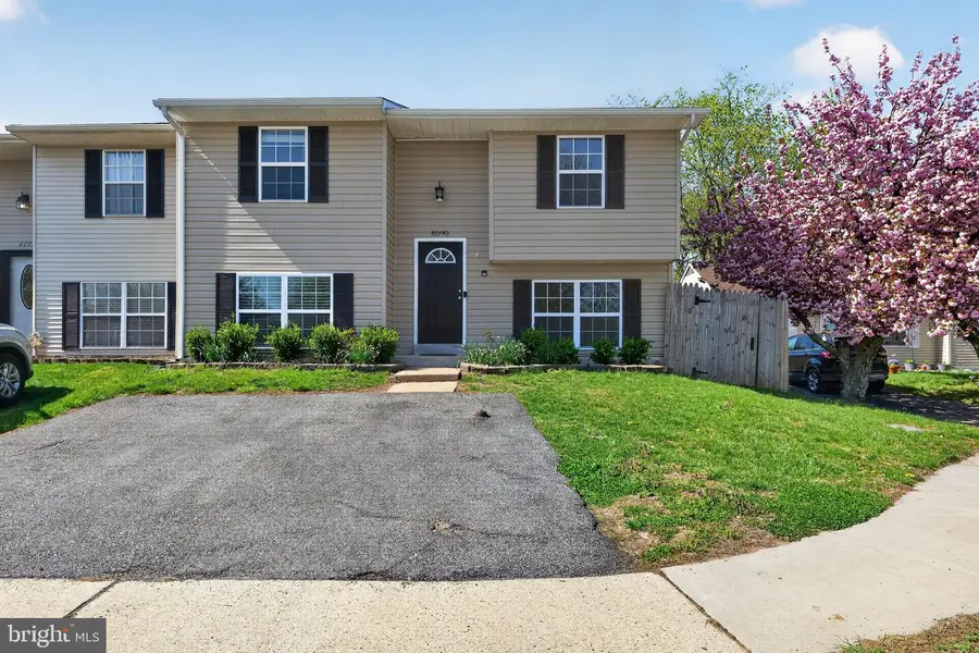 8090 Round Table Ct, Pasadena, MD 21122 - #2